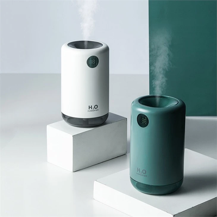 Mini portable air humidifier